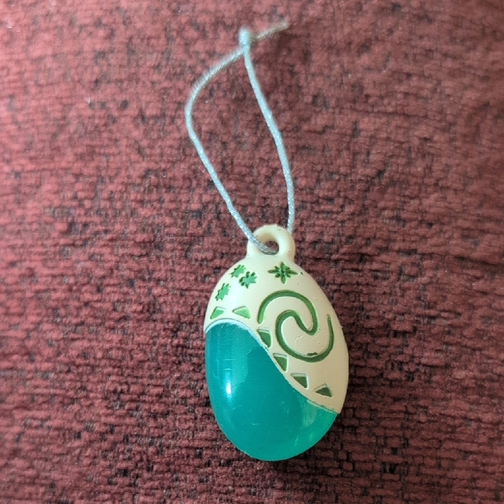 Disney Ornament MOANA Green and Cream Decorative Te Fiti Heart - Picture 5 of 6